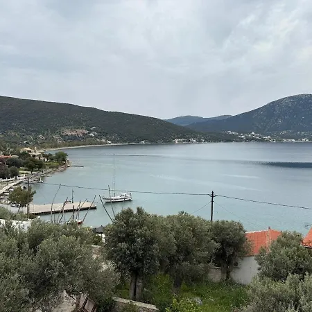 Eirini By μρs Villa Agios Dimitrios (Evia)